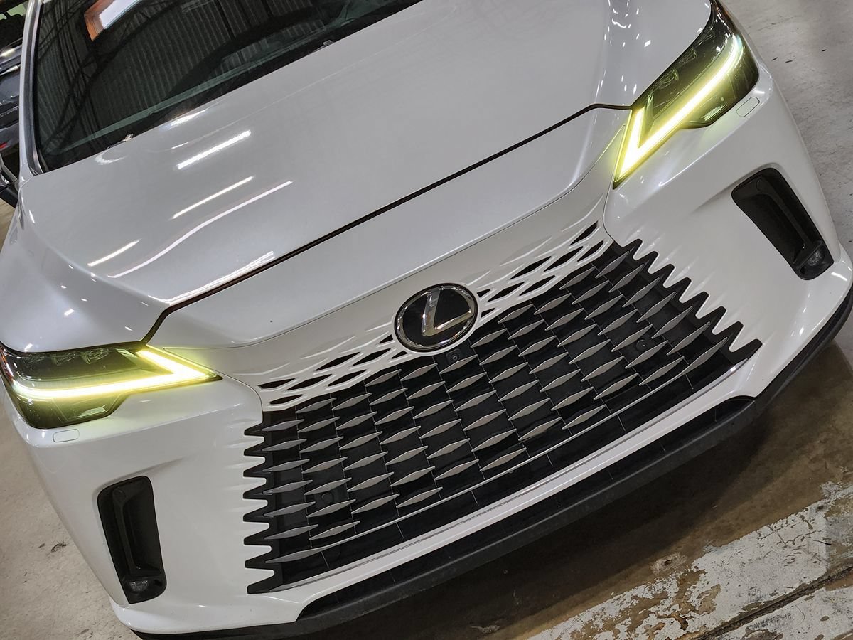 Used 2023 Lexus RX 350 FWD w/ Accessory Package (Z1) image 19