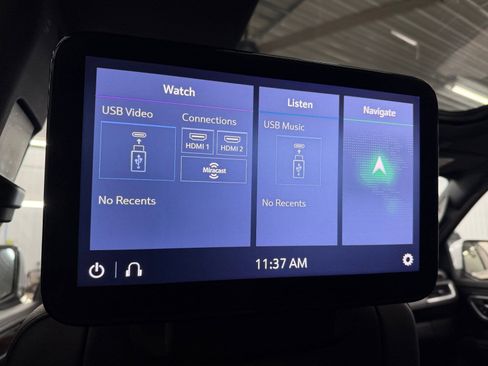 Used 2021 Chevrolet Tahoe High Country w/ Premium Package image 24