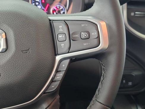 New 2026 RAM 3500 Big Horn AWD/4WD image 25