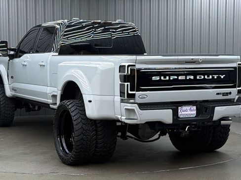 Used 2026 Ford F450 Platinum AWD/4WD image 3