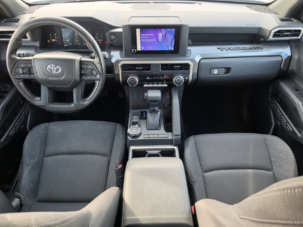 Used 2025 Toyota Tacoma SR5 AWD/4WD image 12