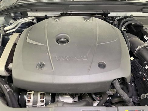 Used 2020 Volvo V60 T5 Cross Country AWD/4WD image 24