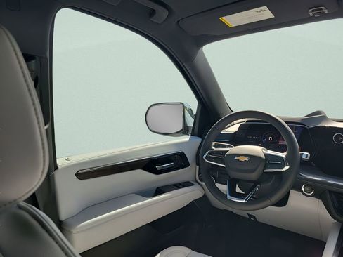 New 2026 Chevrolet Tahoe Premier RWD image 15