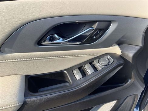 Certified 2023 Chevrolet Traverse LS w/ Safety Package image 19