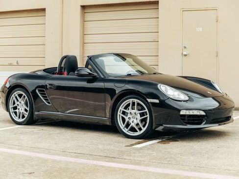 Used 2011 Porsche Boxster RWD image 34