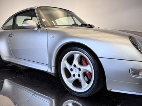 Used 1996 Porsche 911 image 15