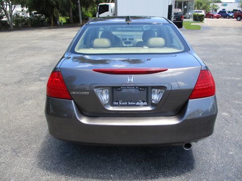 Used 2006 Honda Accord EX-L image 8