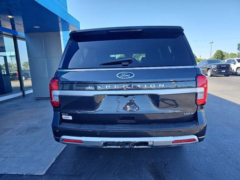 Used 2023 Ford Expedition Max XLT AWD/4WD image 4