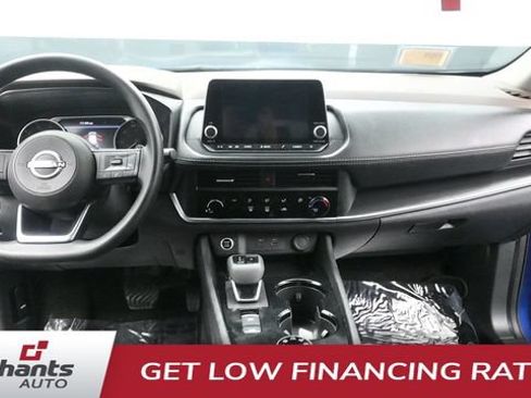 Used 2023 Nissan Rogue S AWD/4WD image 24