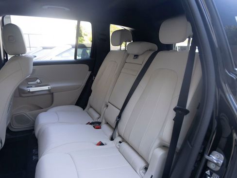 Used 2026 Mercedes-Benz GLB 250 image 19