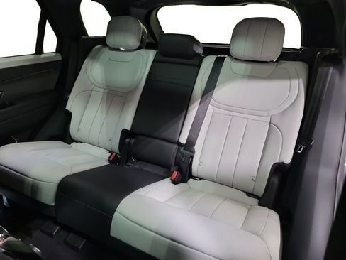 New 2026 Land Rover Range Rover Sport Dynamic SE image 22