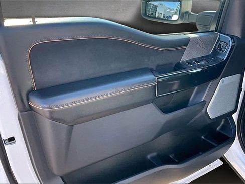 Used 2023 Ford F350 Platinum image 17