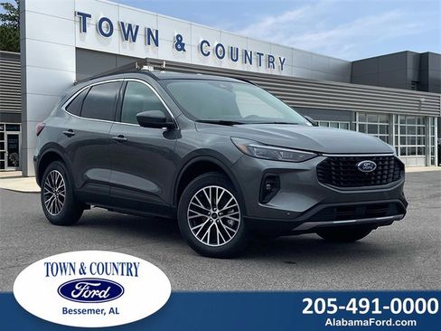 New 2025 Ford Escape SE w/ PHEV Premium Package image 1