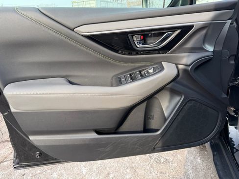 Used 2021 Subaru Outback Onyx Edition XT image 16