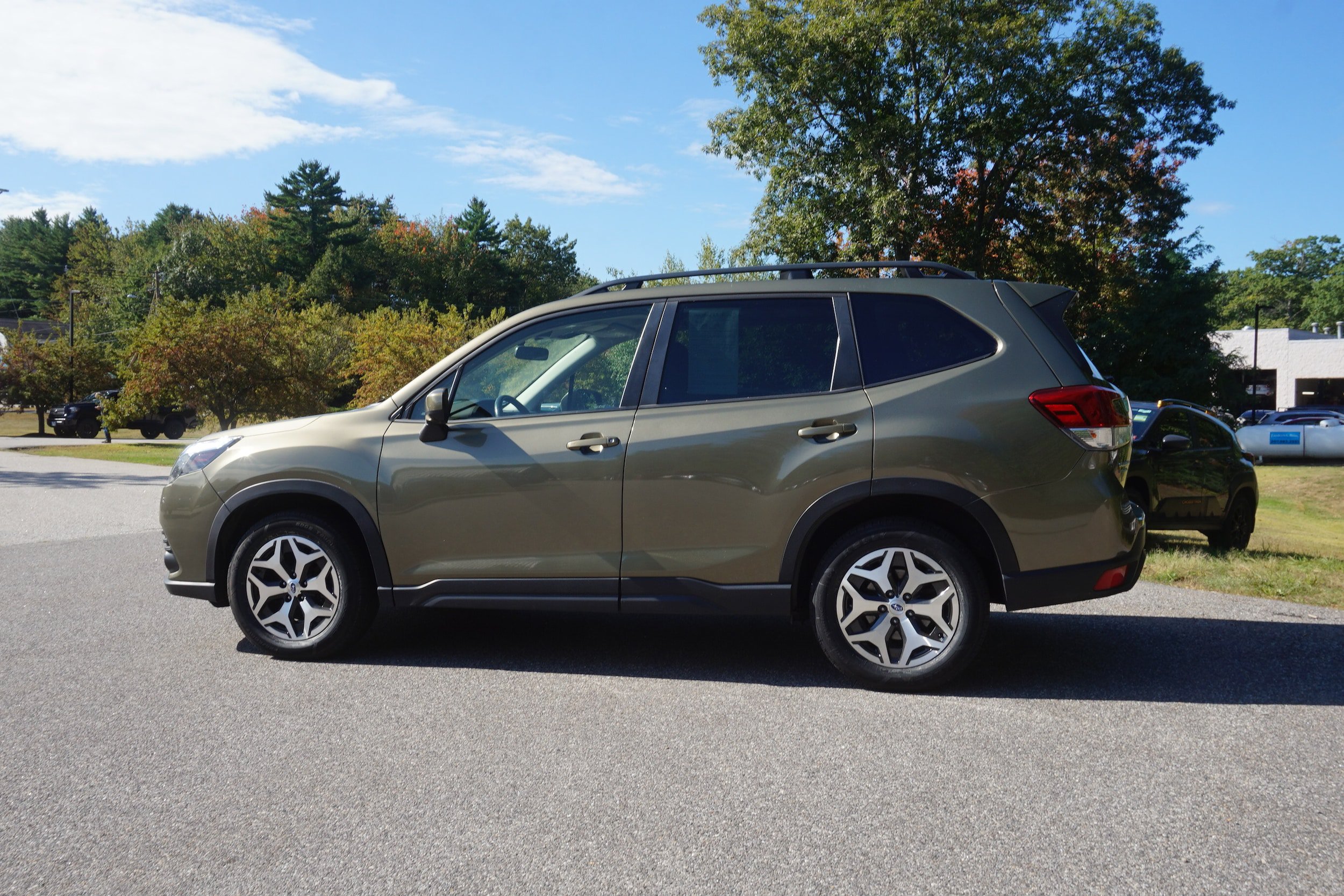 Used 2023 Subaru Forester Premium AWD/4WD image 6
