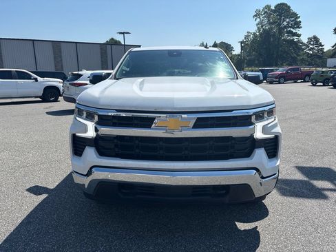Used 2024 Chevrolet Silverado 1500 LT AWD/4WD image 12