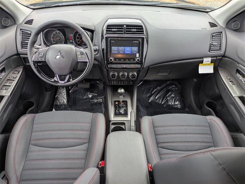 New 2025 Mitsubishi Outlander Sport SE image 15