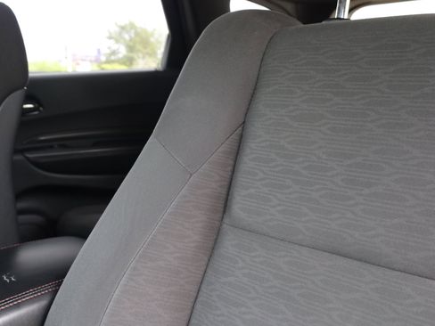 Used 2023 Dodge Durango GT RWD image 16