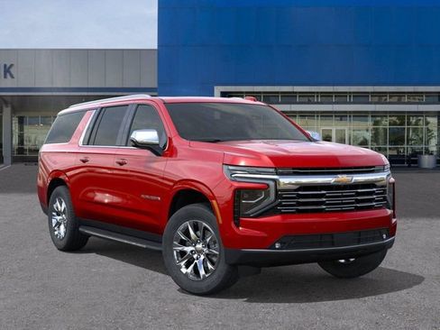 New 2026 Chevrolet Suburban Premier w/ Sun And Tow Package AWD/4WD image 7