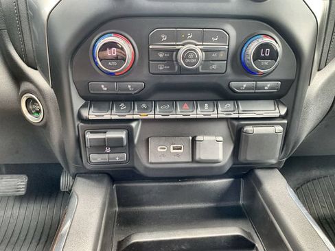 Certified 2020 Chevrolet Silverado 1500 RST AWD/4WD image 17