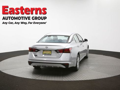 Used 2023 Nissan Altima 2.5 S FWD image 37