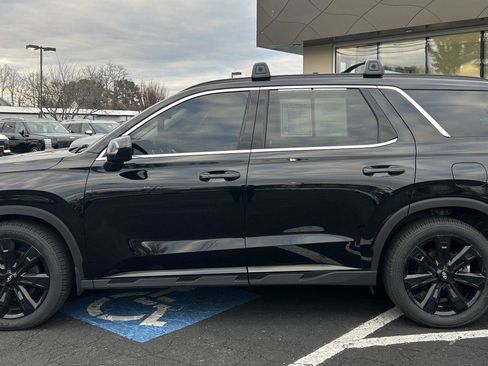Certified 2024 Hyundai Palisade XRT image 3