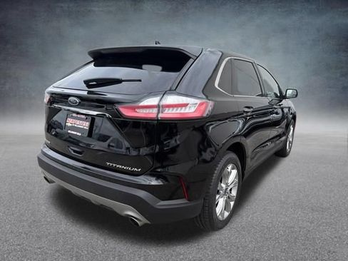 Used 2019 Ford Edge Titanium w/ Equipment Group 301A AWD/4WD image 6