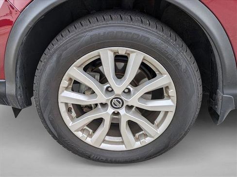 Used 2021 Nissan Rogue Sport SV image 20