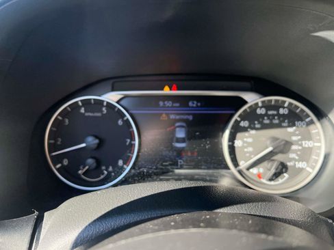 Used 2024 Nissan Altima 2.5 SR w/ SR Premium Package image 26