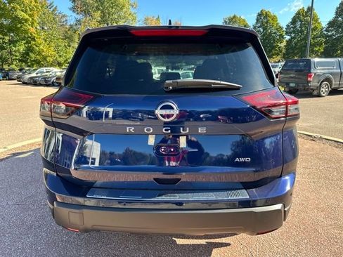 New 2026 Nissan Rogue SV image 2