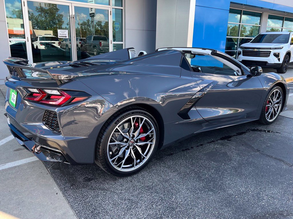 New 2027 Chevrolet Corvette Stingray Convertible w/ Z51 Performance Package RWD image 3