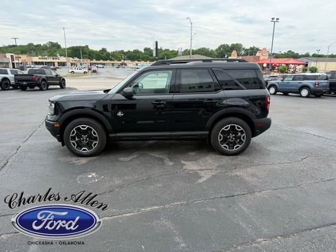 Used 2025 Ford Bronco Sport Outer Banks w/ Outer Banks Tech Package+ AWD/4WD image 6
