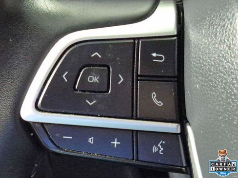 Certified 2024 Toyota Highlander XLE AWD/4WD image 12