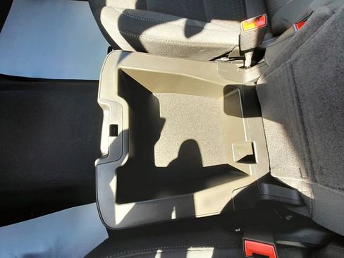Used 2026 Chevrolet Silverado 1500 LT AWD/4WD image 31
