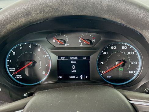 Used 2017 Chevrolet Malibu LT image 16