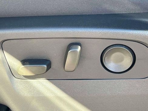 Used 2026 Chevrolet Silverado 1500 LT image 18