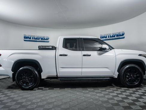 Used 2022 Toyota Tundra Limited image 12