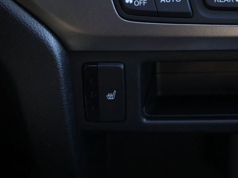 Used 2024 Honda Passport EX-L image 18