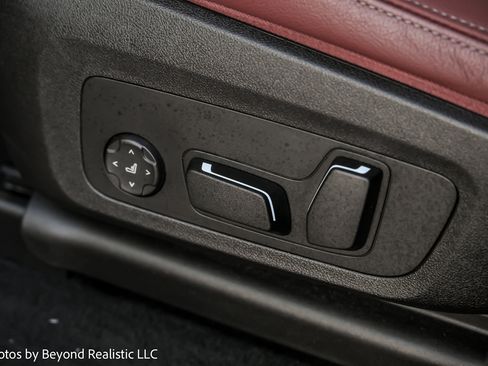 Used 2024 BMW X4 xDrive30i image 33