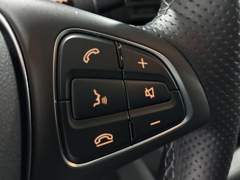 Used 2023 Mercedes-Benz Metris Passenger image 11