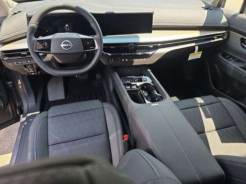 New 2026 Nissan Murano Platinum AWD/4WD image 4