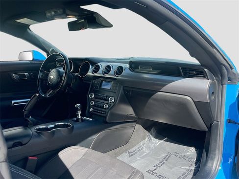 Used 2022 Ford Mustang GT image 26