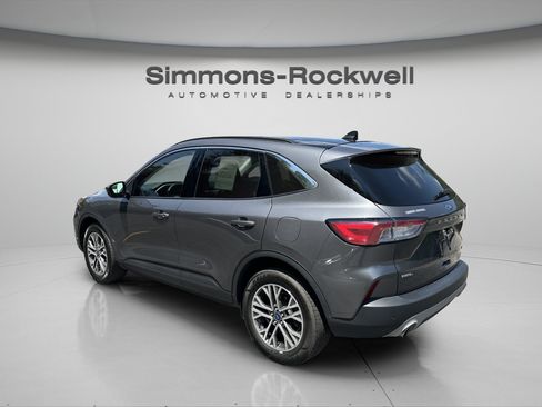 Used 2022 Ford Escape SEL AWD/4WD image 3