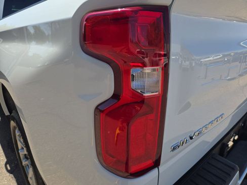 Used 2023 Chevrolet Silverado 1500 RST RWD image 19