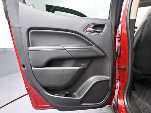 Used 2021 GMC Canyon AT4 image 36