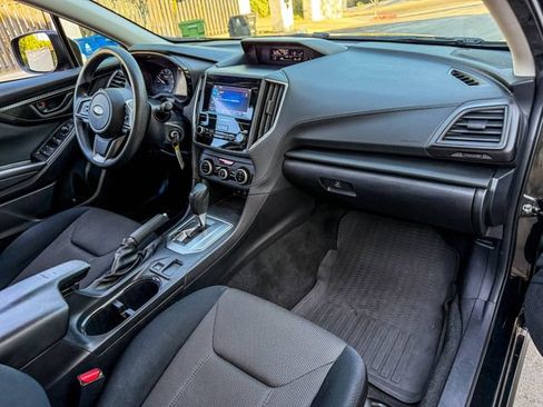Used 2021 Subaru Crosstrek 2.0i AWD/4WD image 11