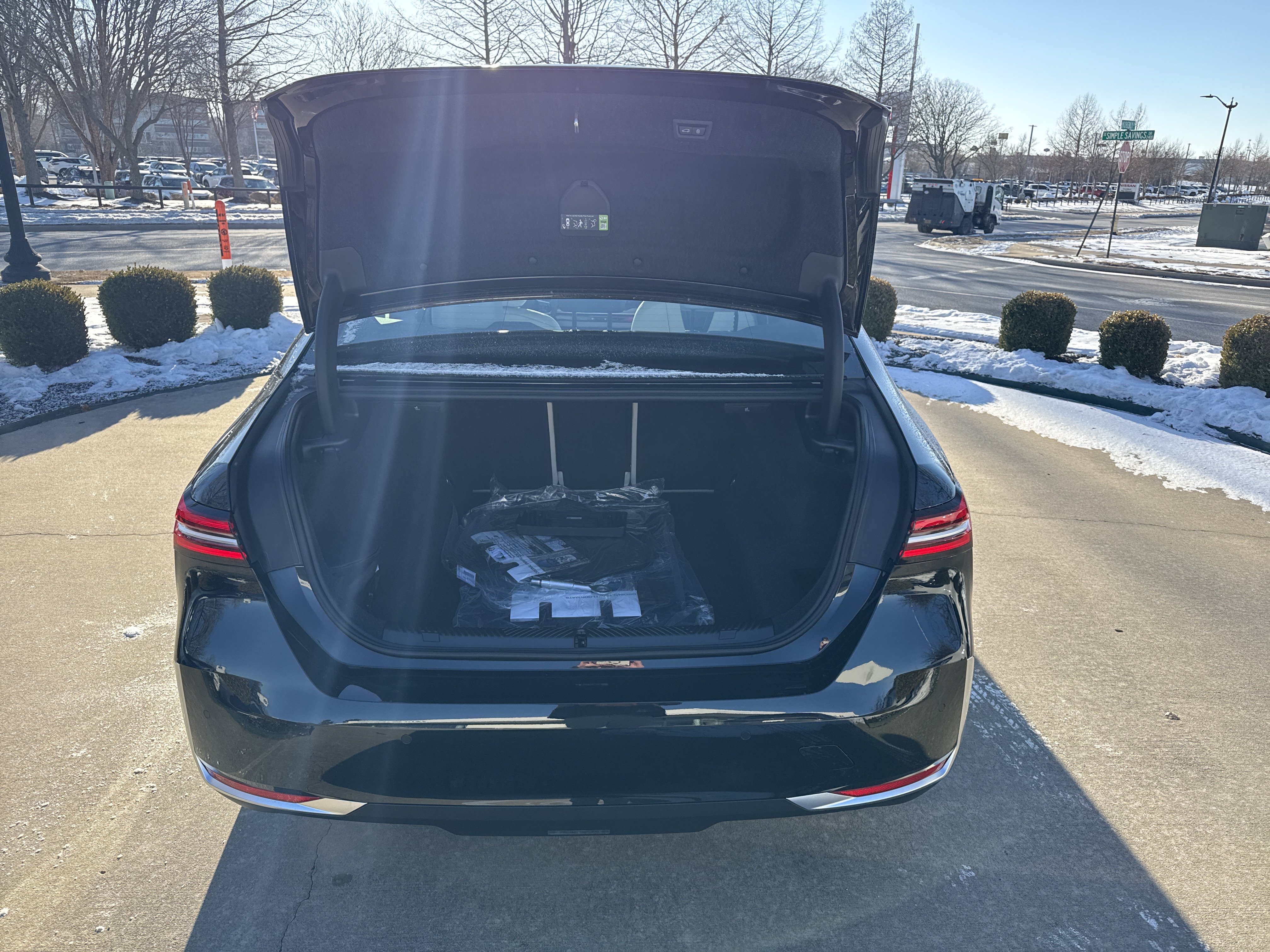 New 2026 BMW 530i xDrive AWD/4WD image 15