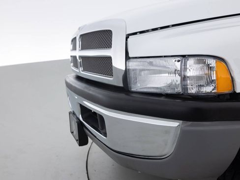 Used 2000 Dodge Ram 1500 Truck 2WD Quad Cab image 15