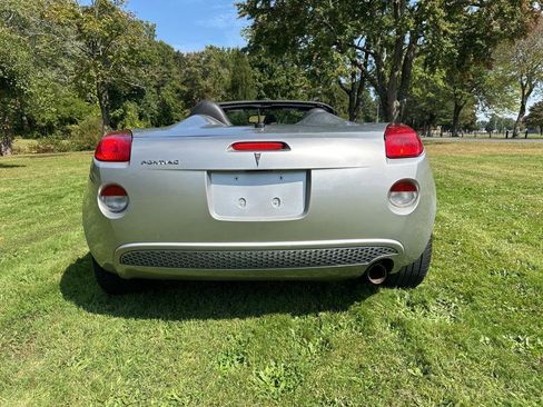 Used 2007 Pontiac Solstice Convertible w/ Premium Package image 14