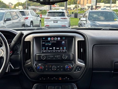 Used 2017 Chevrolet Silverado 2500 High Country AWD/4WD image 20
